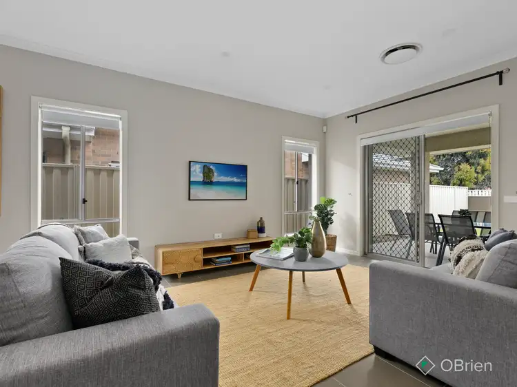 Sixth view of Homely house listing, 5 Pashanger Court, Pakenham VIC 3810