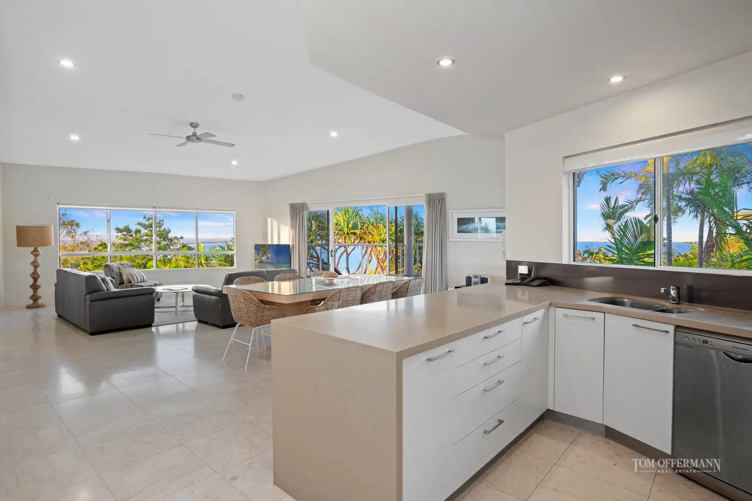 Main view of Homely unit listing, 18/1 Picture Point Crescent, Noosa Heads QLD 4567