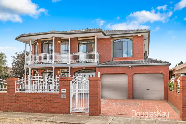 31 Wahgunyah Drive, St Albans VIC 3021