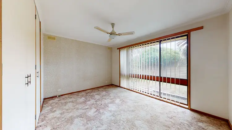 Fifth view of Homely unit listing, 2/13 Phillip Street, Traralgon VIC 3844