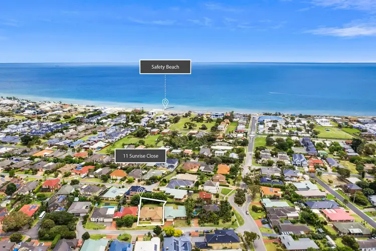 11 Sunrise Close, Safety Beach VIC 3936