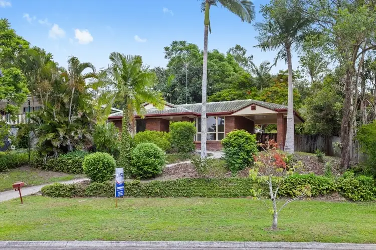 4 Vincent Drive, Nambour QLD 4560