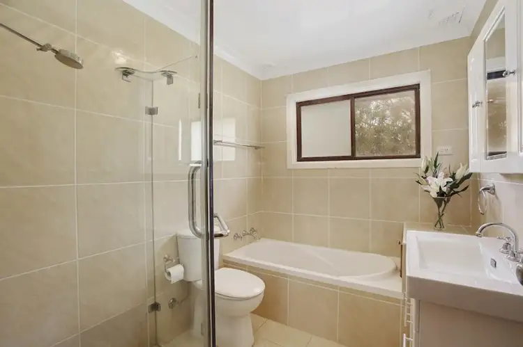 Fifth view of Homely house listing, 33 Ulmarra Avenue, Camden NSW 2570