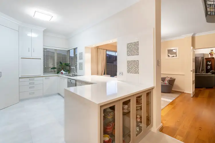 Sixth view of Homely house listing, 2/34 Leonora Street, Como WA 6152