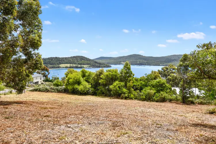 7 Turvey Avenue, Nubeena TAS 7184