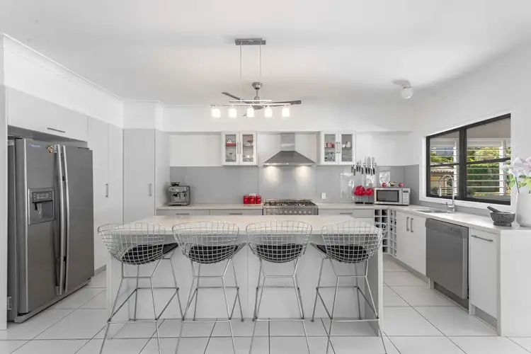 130 Alastair Street, Lota QLD 4179