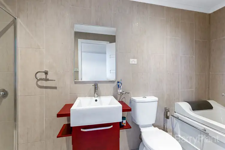 Fourth view of Homely house listing, 7 Tucker Place, Caroline Springs VIC 3023