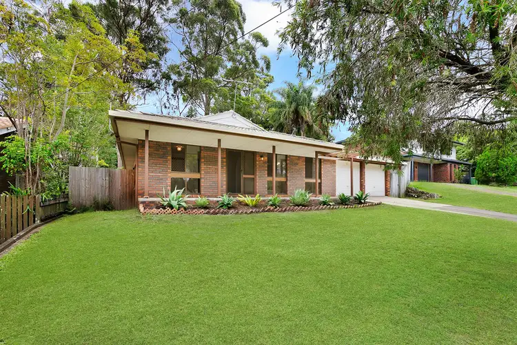 16 Rholanda Crescent, Springwood QLD 4127