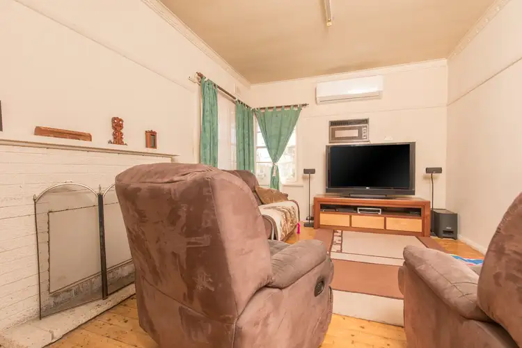Sixth view of Homely house listing, 2 Waltham Avenue, Mildura VIC 3500