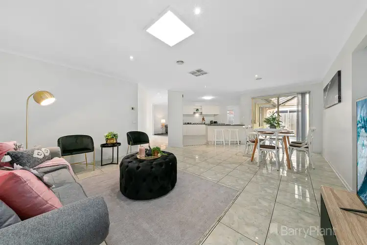 Fifth view of Homely house listing, 7 Feehan Crescent, Narre Warren South VIC 3805