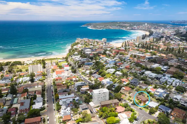 19A Undercliff Road, Freshwater NSW 2096