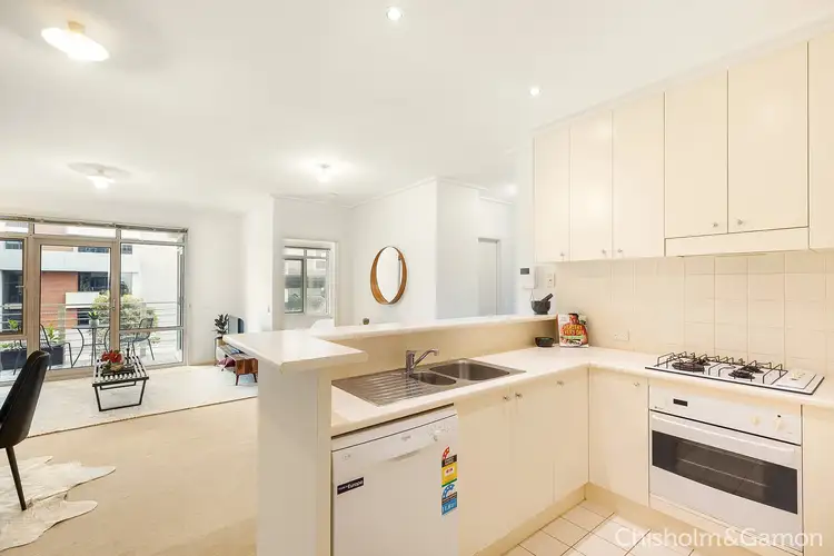 Fifth view of Homely apartment listing, 10/39 Esplanade East, Port Melbourne VIC 3207