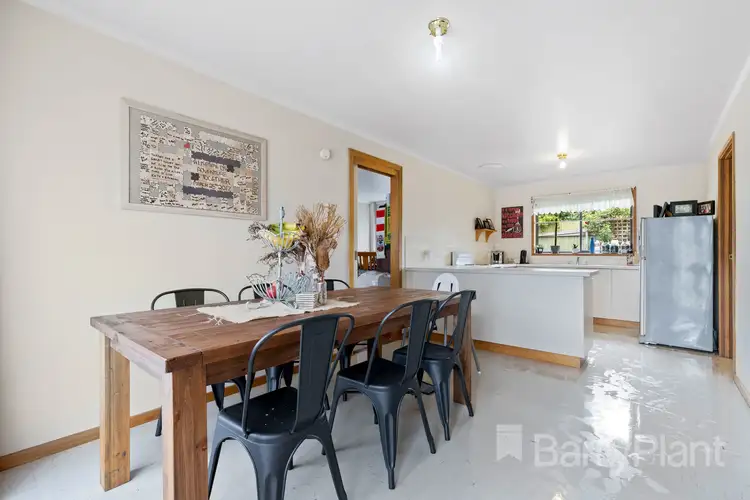 3 Florence Court, Brown Hill VIC 3350