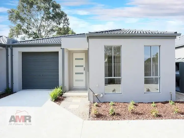 2/2 Frederick Court