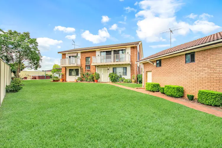 23 Flintlock Drive, St Clair NSW 2759