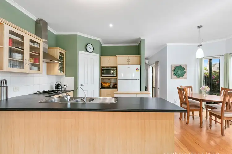 127 Coromandel Drive, Mccracken SA 5211