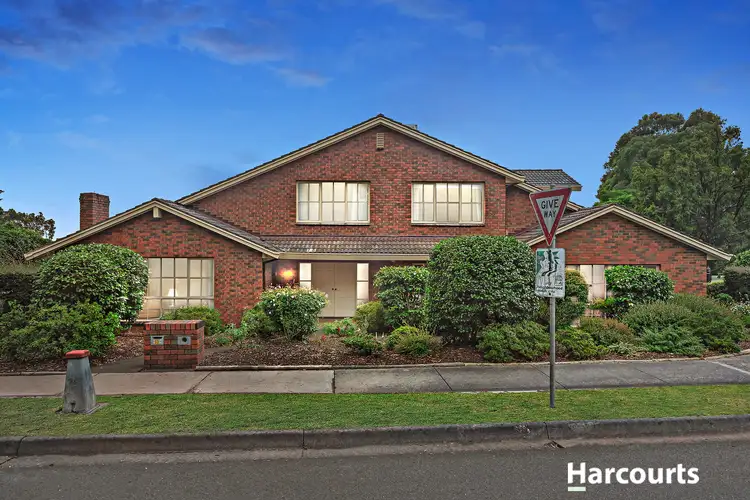33 Donald Road, Wheelers Hill VIC 3150