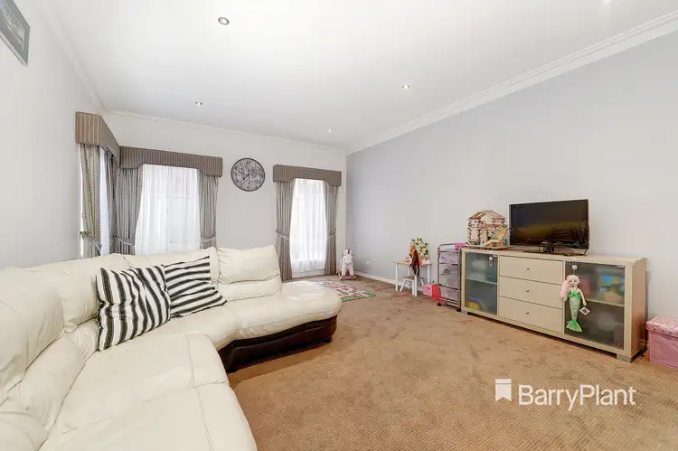 Fourth view of Homely house listing, 15 Stranraer Close, Greenvale VIC 3059