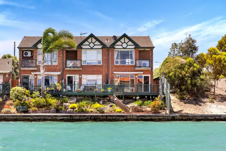 7/11 Martin Court, West Lakes SA 5021