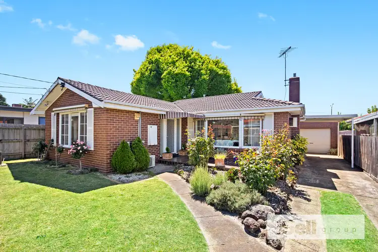 5 Wembley Court, Springvale South VIC 3172
