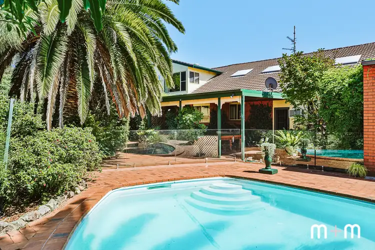 17 Corbett Avenue, Thirroul NSW 2515