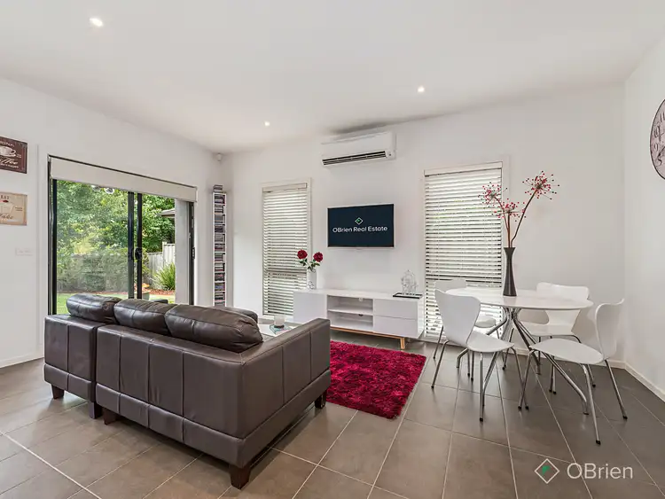 Second view of Homely house listing, 4 Viewmount Place, Sandhurst VIC 3977