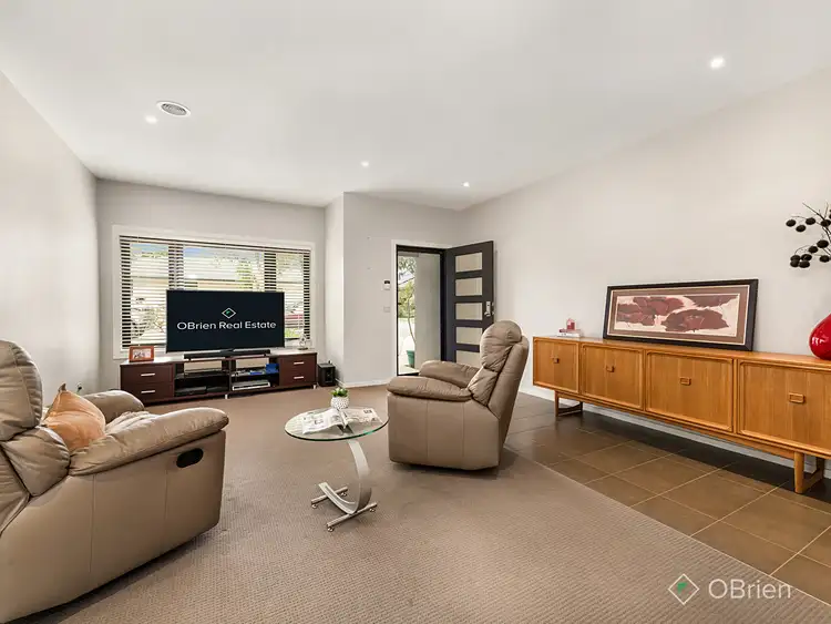 Third view of Homely house listing, 4 Viewmount Place, Sandhurst VIC 3977