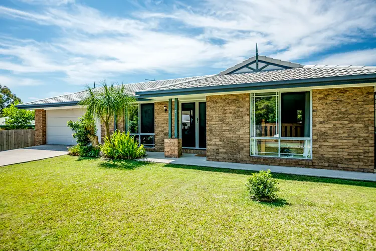 17 Westview Crescent, Nambour QLD 4560