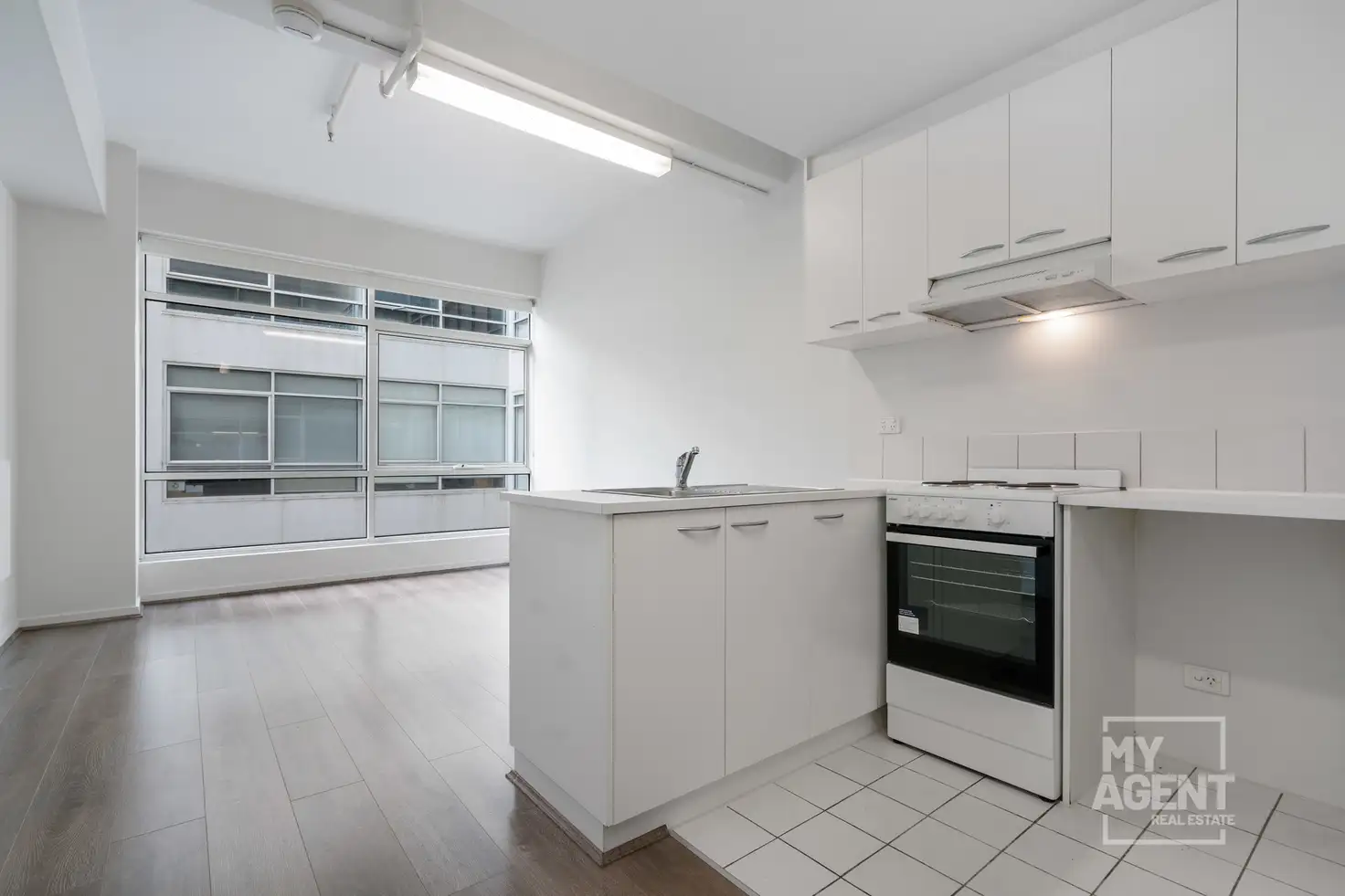 Main view of Homely apartment listing, 613/408 Lonsdale Street, Melbourne VIC 3000