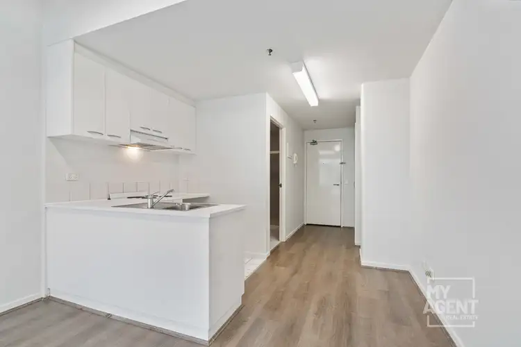 Sixth view of Homely apartment listing, 613/408 Lonsdale Street, Melbourne VIC 3000