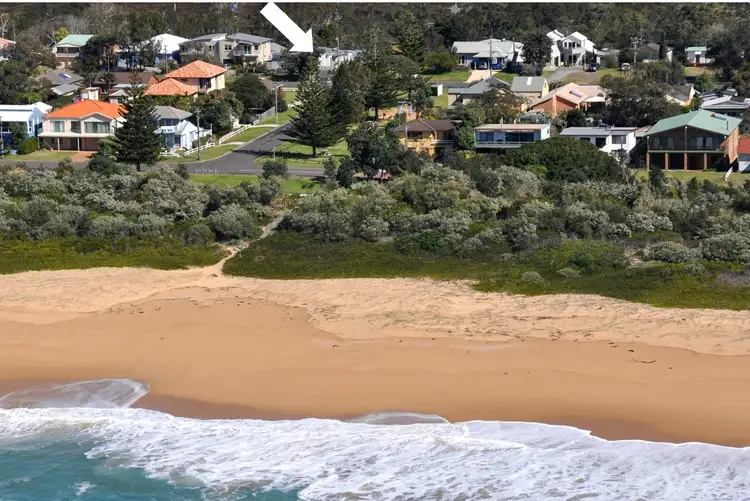 Second view of Homely villa listing, 1/129 Renfrew Road, Werri Beach NSW 2534