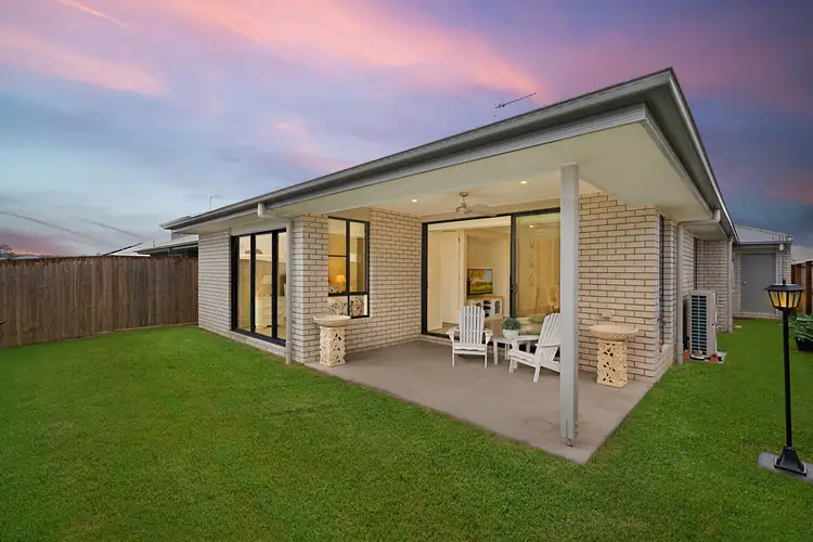 Second view of Homely house listing, 70 Greenview Circuit, Arundel QLD 4214