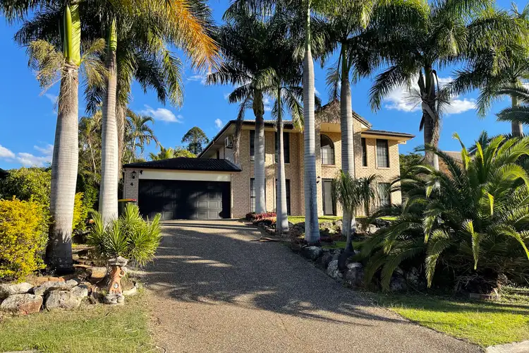 4 Kinrade Place, Carindale QLD 4152