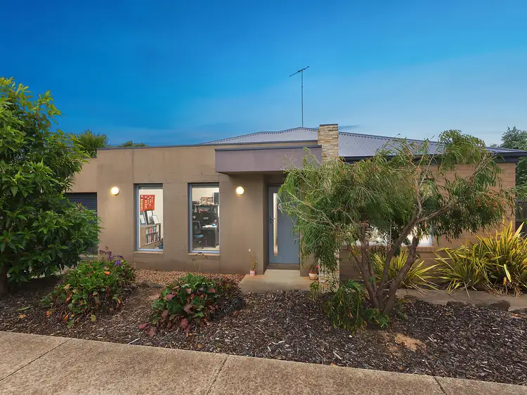 Main view of Homely unit listing, 1/86 Fogarty Avenue, Highton VIC 3216