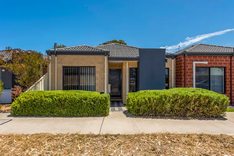 35 Kerkeri Heights, Lakelands WA 6180