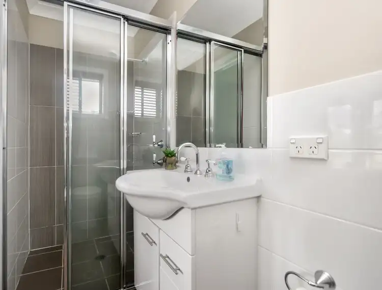 Sixth view of Homely house listing, 19 St Aubyn Road, Goulburn NSW 2580