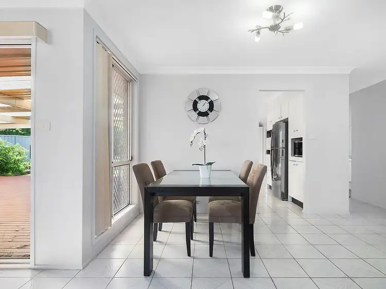 Fifth view of Homely house listing, 9 Ridgeview Place, Oakhurst NSW 2761