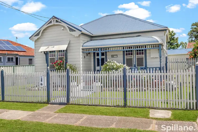 8 Brown Road