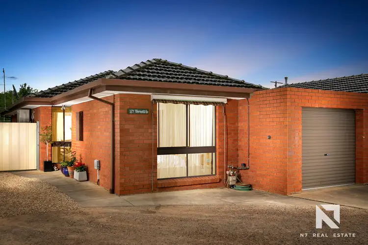 1/7-9 Disraeli Street, St Albans VIC 3021