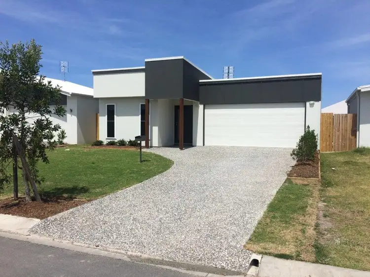 32 Ruby Crescent