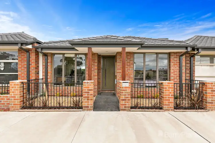 22 Titan Lodge Walk, Pakenham VIC 3810