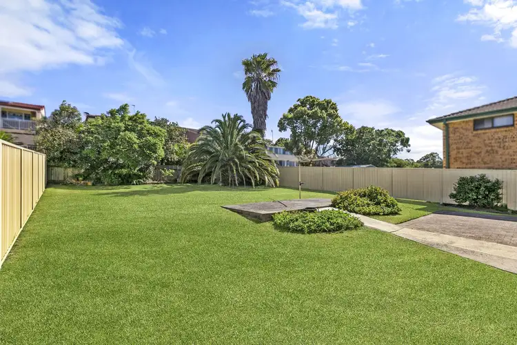 Third view of Homely house listing, 10 Hillcrest Avenue, Bateau Bay NSW 2261