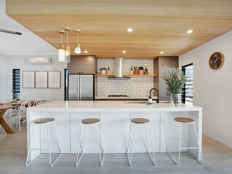 Second view of Homely house listing, 118 McFarlane Drive, Kanimbla QLD 4870