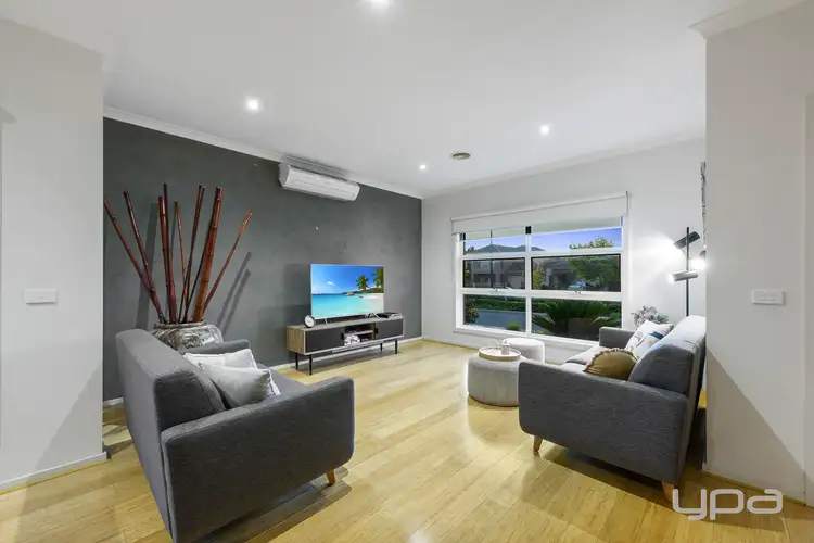 Second view of Homely house listing, 31 Broadway, Caroline Springs VIC 3023