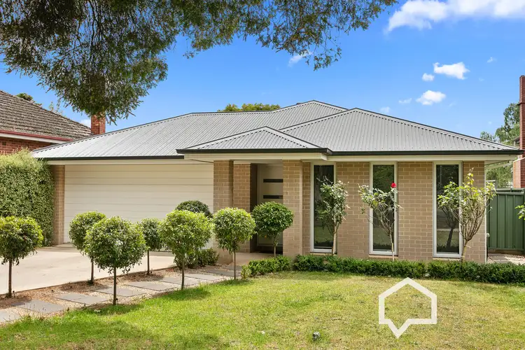 22 Wood Street, Long Gully VIC 3550