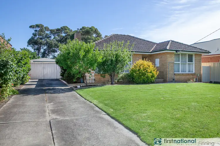 15 Bakewell Street, Cranbourne VIC 3977