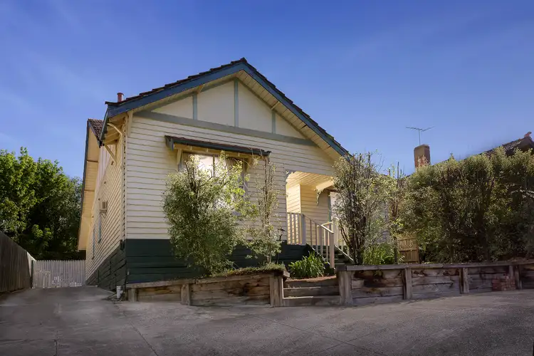 742 Whitehorse Road, Mont Albert VIC 3127