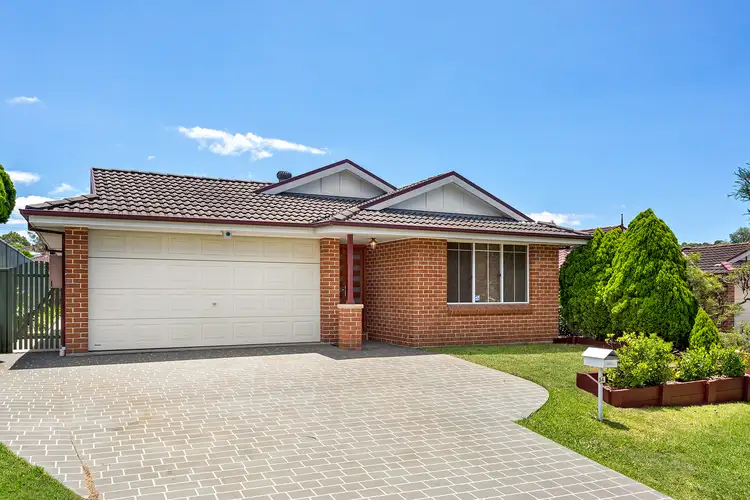 34 Bracken Close, Cameron Park NSW 2285