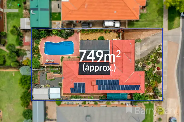 35 Fleetwood Circuit, Melton West VIC 3337