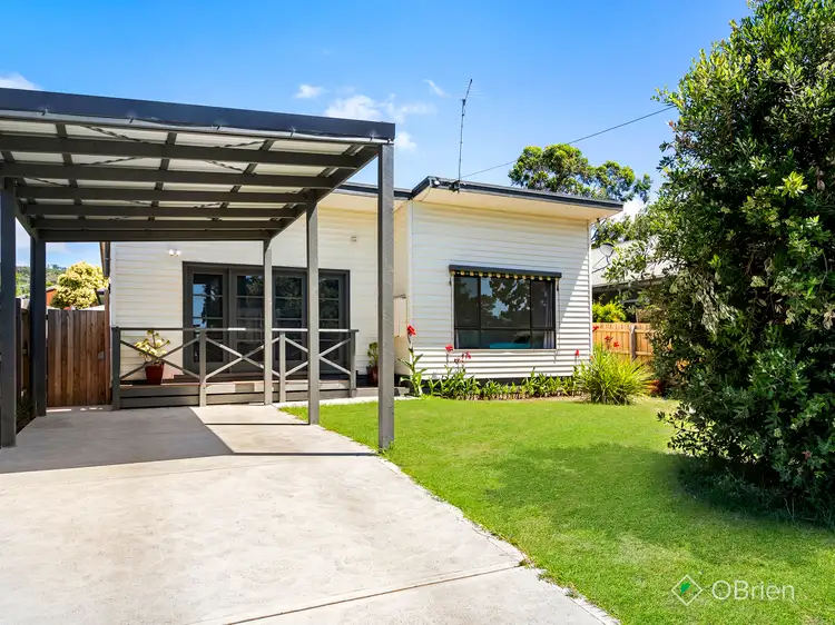 17 Elizabeth Avenue, Dromana VIC 3936